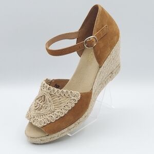 CONCHISA Carol Zaffron Brown Suede Woven Raffia Sandals Made In Spain Size 39